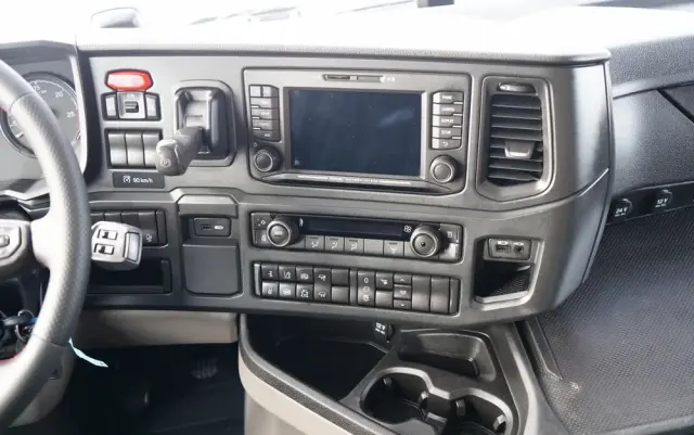 SCANIA R 410 XT / HYDRAULIKA / RETARDER / 2022 / 