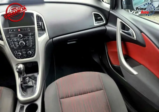 OPEL Astra 1.4 T Cosmo EU6