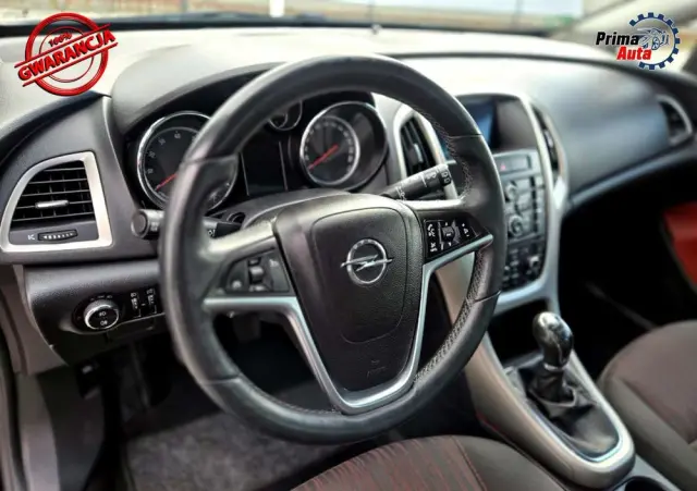 OPEL Astra 1.4 T Cosmo EU6