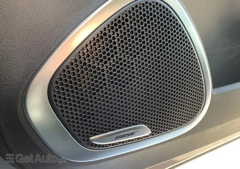 RENAULT Captur (ENERGY) TCe 90 BOSE EDITION