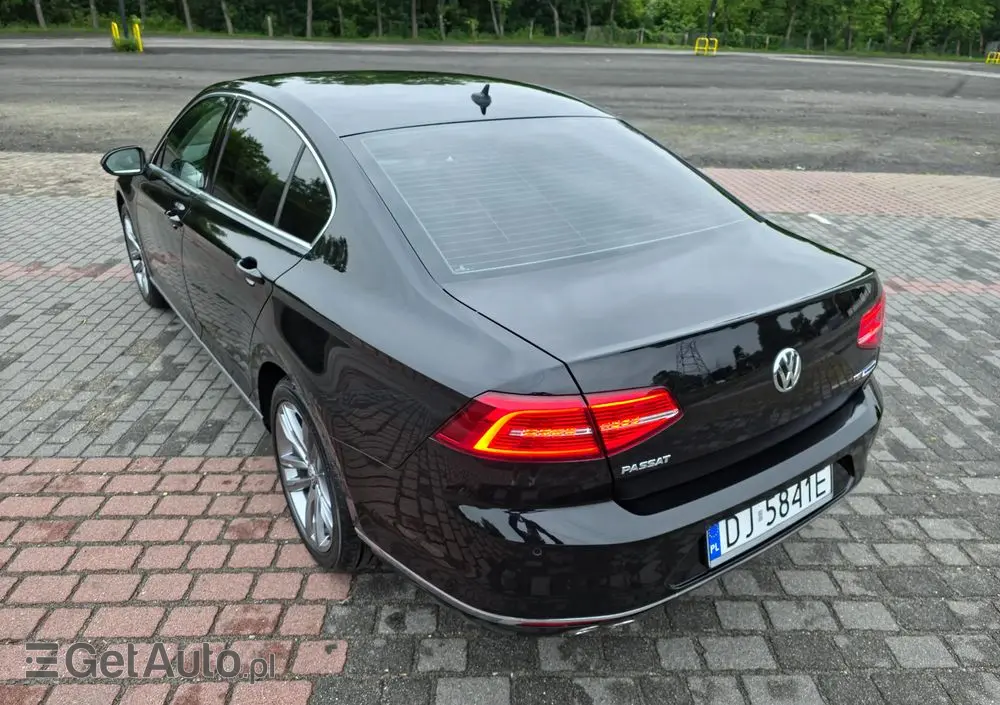 VOLKSWAGEN Passat 1.8 TSI BMT Highline DSG