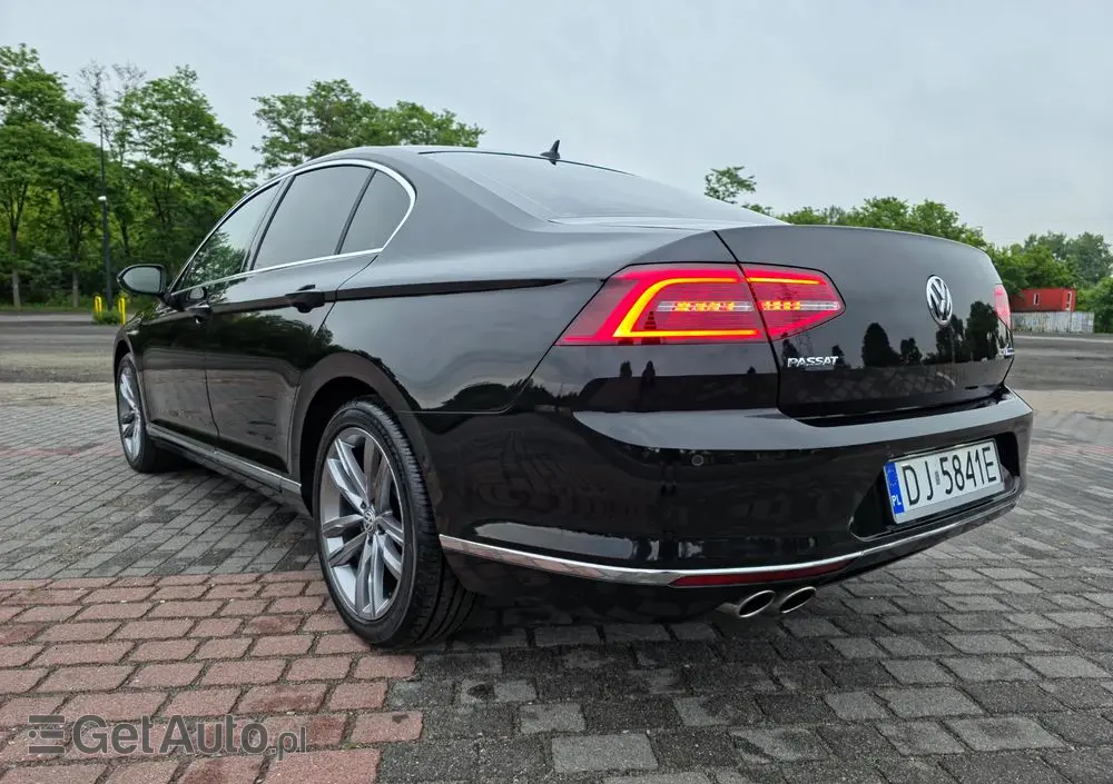 VOLKSWAGEN Passat 1.8 TSI BMT Highline DSG