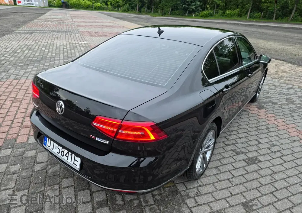 VOLKSWAGEN Passat 1.8 TSI BMT Highline DSG