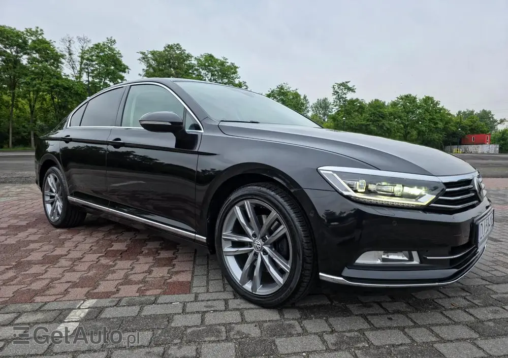 VOLKSWAGEN Passat 1.8 TSI BMT Highline DSG