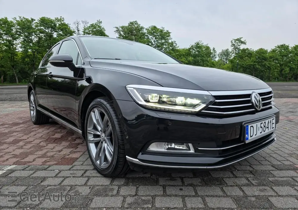 VOLKSWAGEN Passat 1.8 TSI BMT Highline DSG