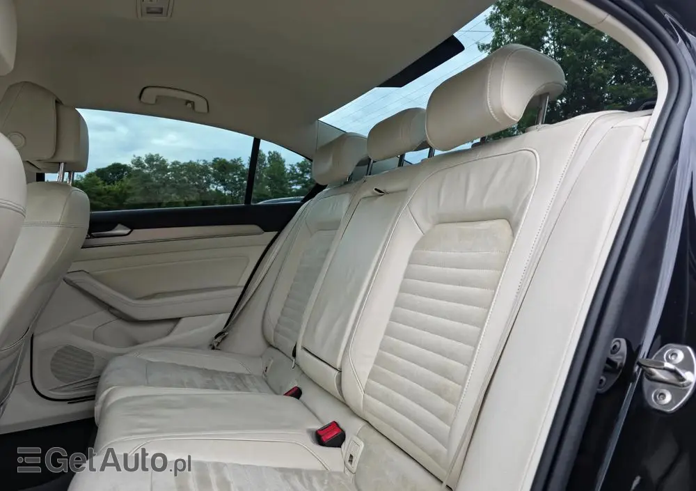 VOLKSWAGEN Passat 1.8 TSI BMT Highline DSG