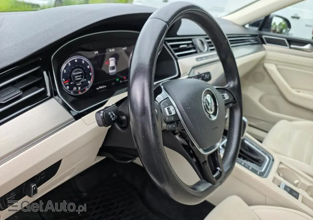 VOLKSWAGEN Passat 1.8 TSI BMT Highline DSG