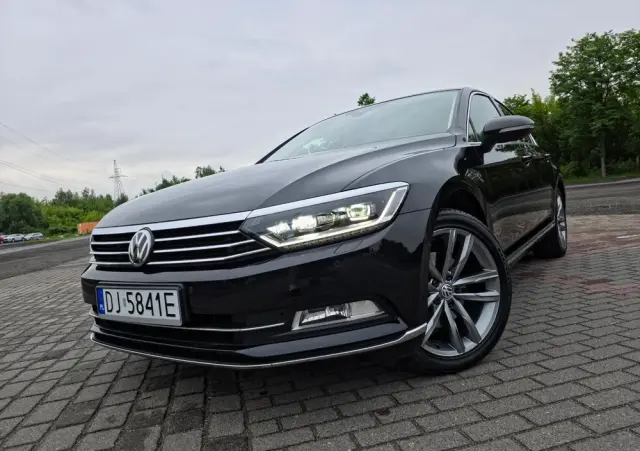 VOLKSWAGEN Passat 1.8 TSI BMT Highline DSG