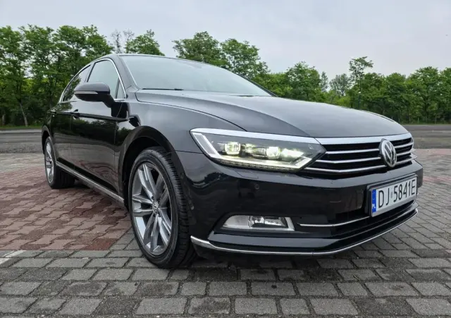 VOLKSWAGEN Passat 1.8 TSI BMT Highline DSG