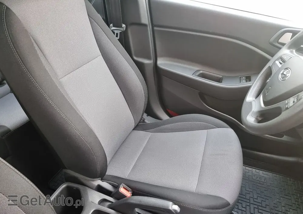 HYUNDAI I20 1.2 BlueDrive Classic +