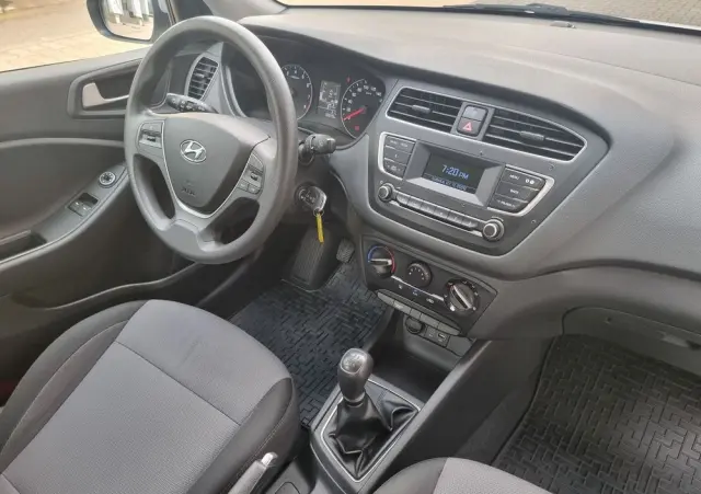 HYUNDAI I20 1.2 BlueDrive Classic +