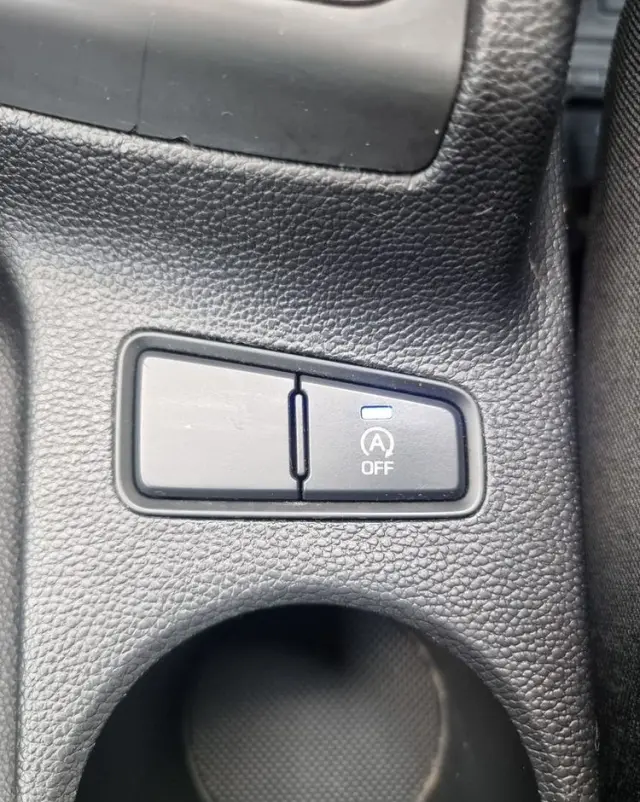 HYUNDAI I20 1.2 BlueDrive Classic +