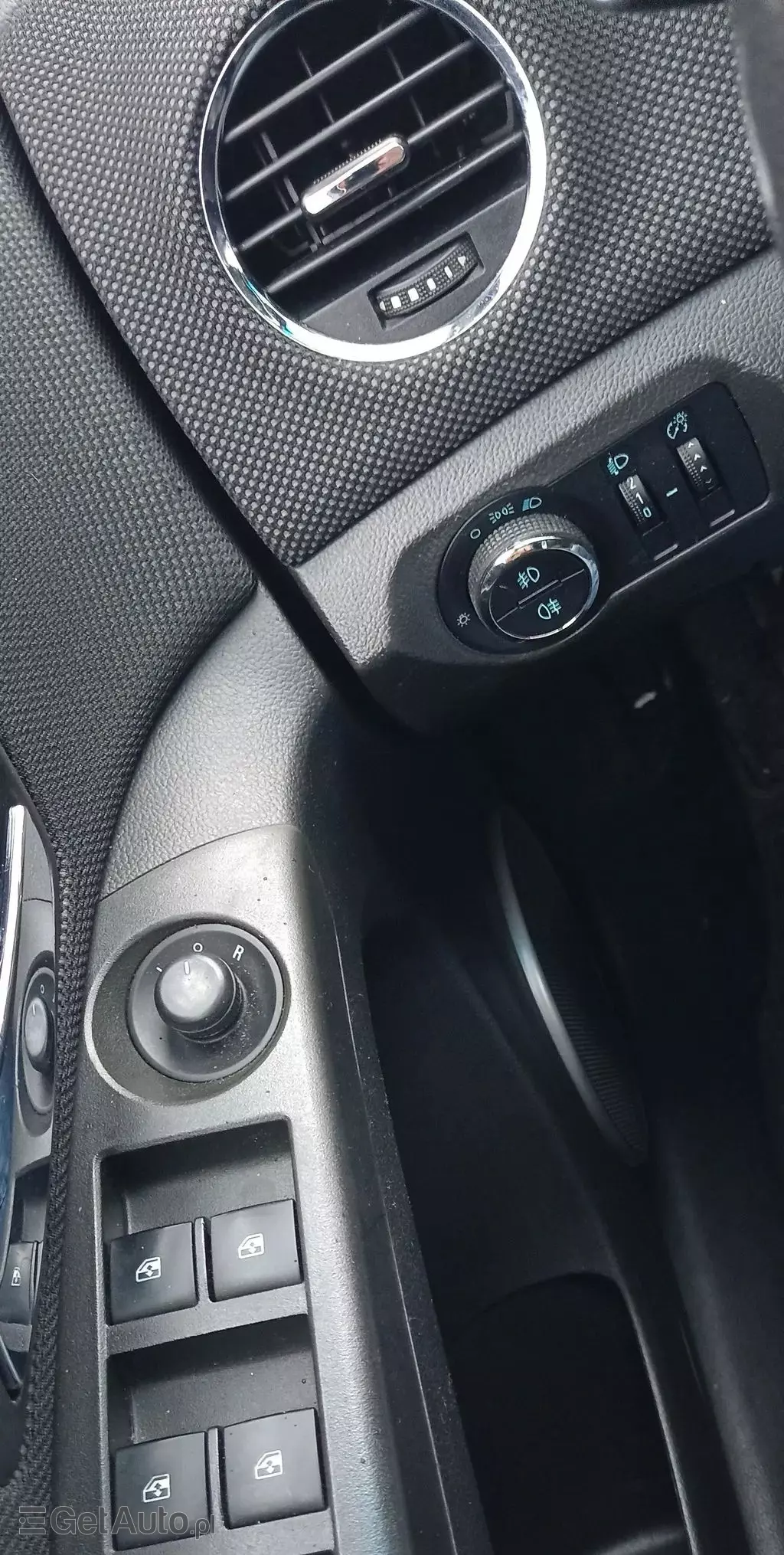 CHEVROLET Cruze 1.7 TD (130 KM)