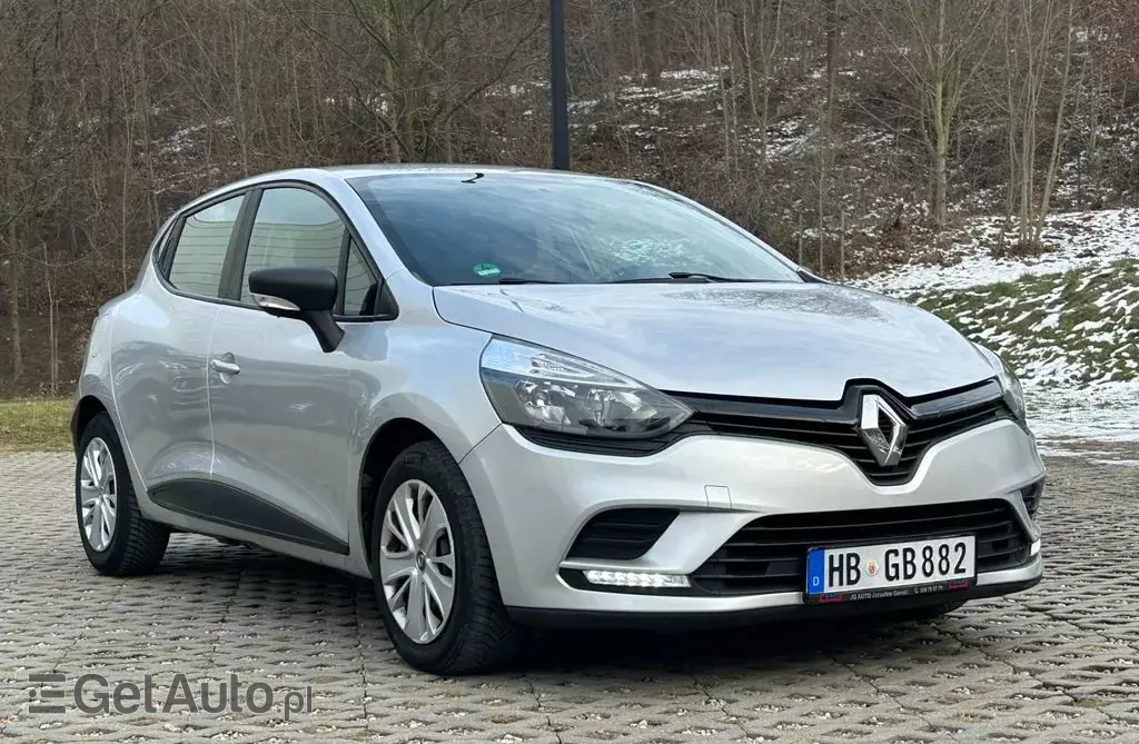 RENAULT Clio 1.5 dCi (75 KM)