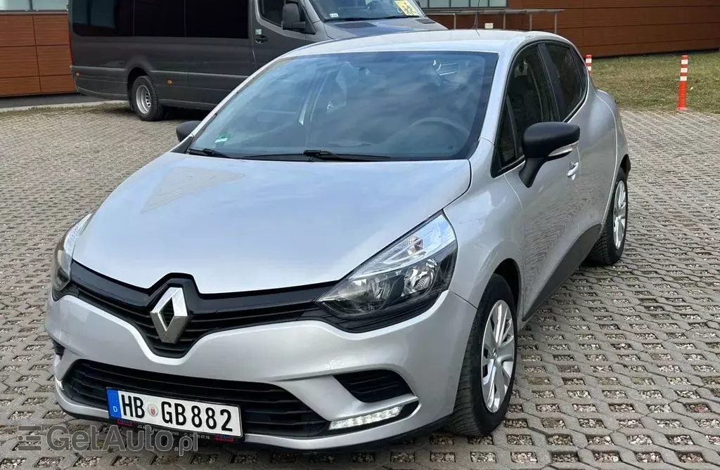 RENAULT Clio 1.5 dCi (75 KM)
