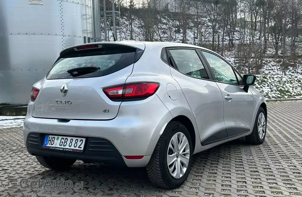 RENAULT Clio 1.5 dCi (75 KM)