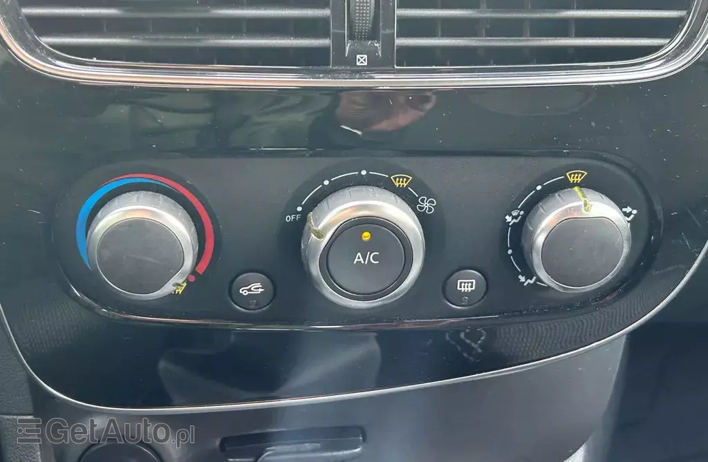 RENAULT Clio 1.5 dCi (75 KM)