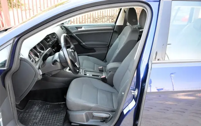 VOLKSWAGEN Golf 1.5 TSI BMT Evo Comfortline