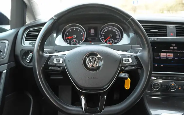 VOLKSWAGEN Golf 1.5 TSI BMT Evo Comfortline