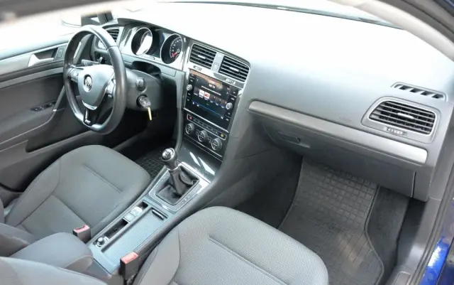 VOLKSWAGEN Golf 1.5 TSI BMT Evo Comfortline