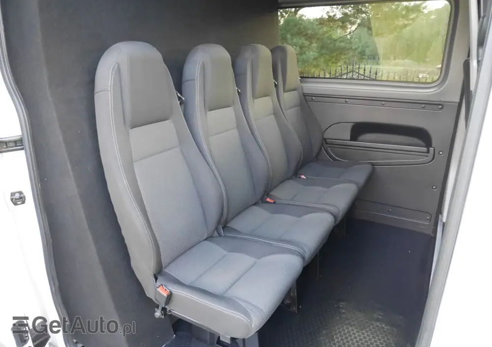 RENAULT Master Doka Brydadówka 7-osob./Salon PL 