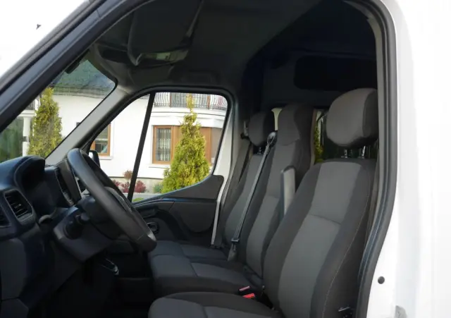 RENAULT Master Doka Brydadówka 7-osob./Salon PL 