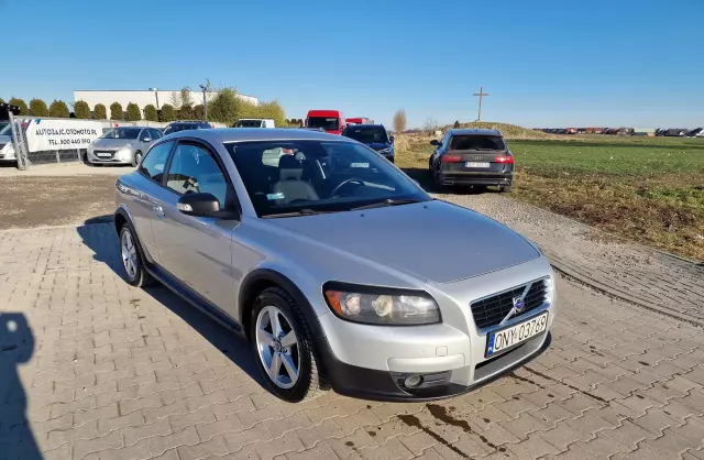 VOLVO C30 2.0D (136 KM)