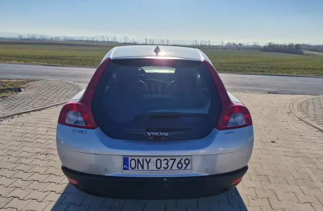 VOLVO C30 2.0D (136 KM)