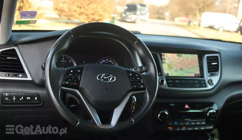 HYUNDAI Tucson 1.7 CRDI (141 KM) DCT