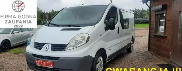 RENAULT Trafic 