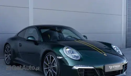 PORSCHE 911 Carrera 