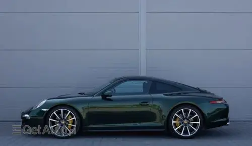 PORSCHE 911 Carrera 