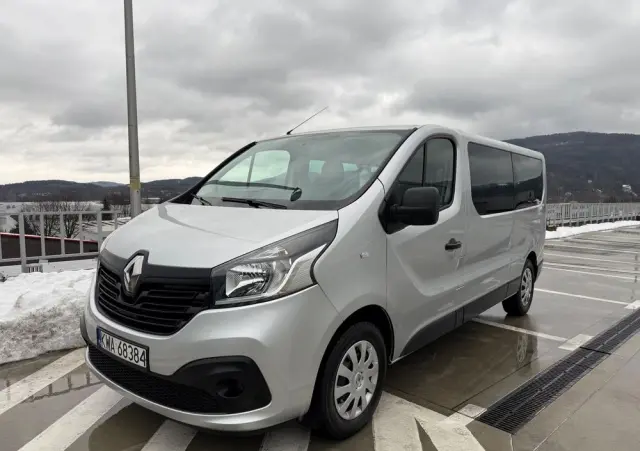 RENAULT Trafic 
