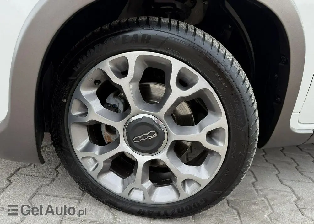 FIAT 500L 1.4 16V Trekking Lite