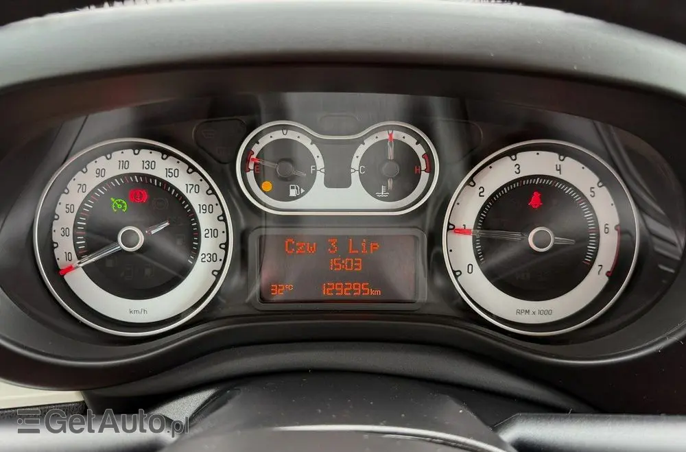 FIAT 500L 1.4 16V Trekking Lite