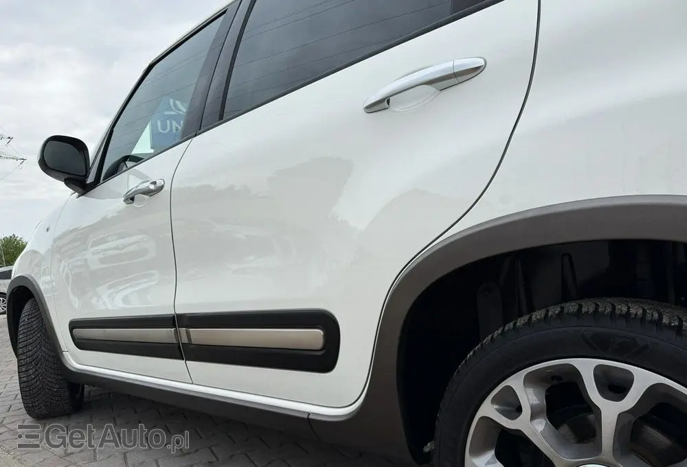 FIAT 500L 1.4 16V Trekking Lite