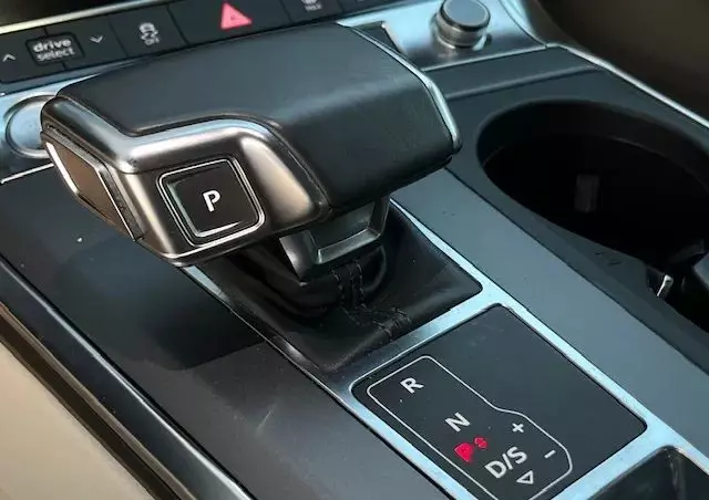 AUDI A6 40 TDI mHEV S tronic