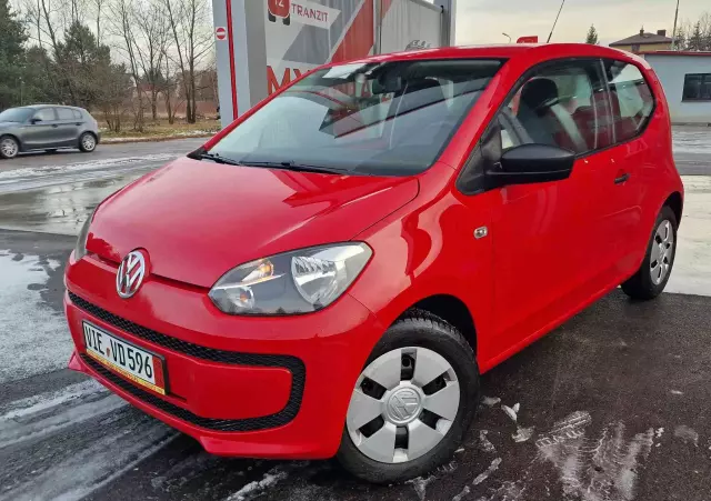 VOLKSWAGEN Up! 1.0 beats