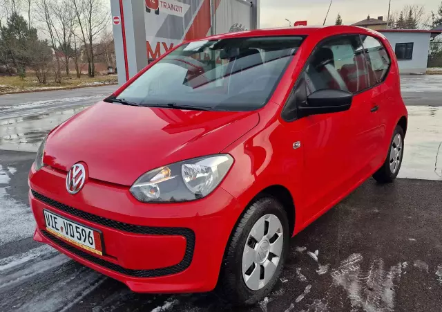 VOLKSWAGEN Up! 1.0 beats