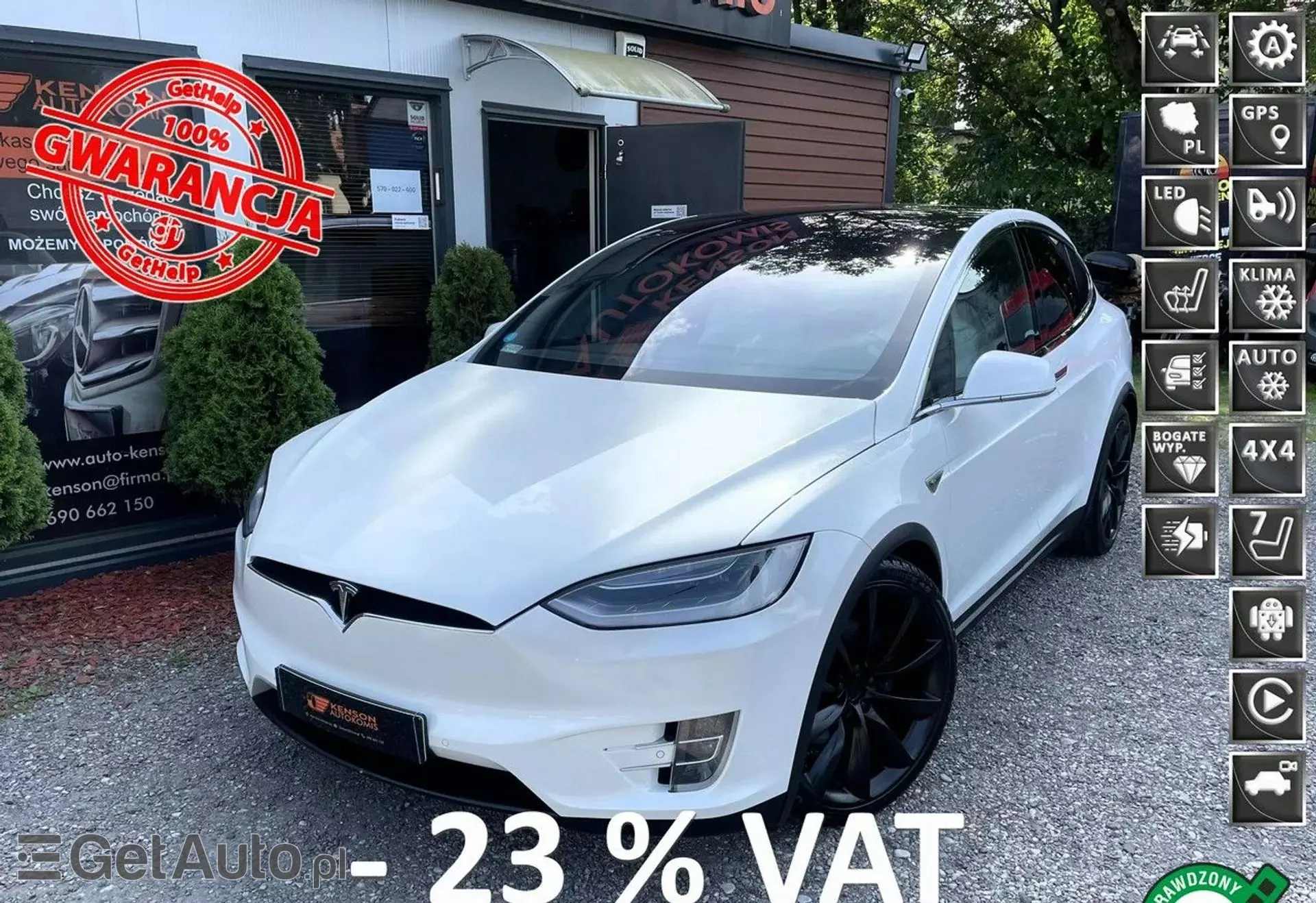 TESLA Model X 