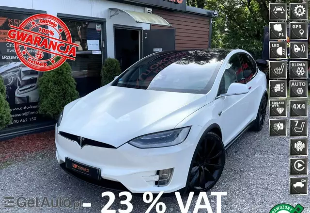 TESLA Model X 
