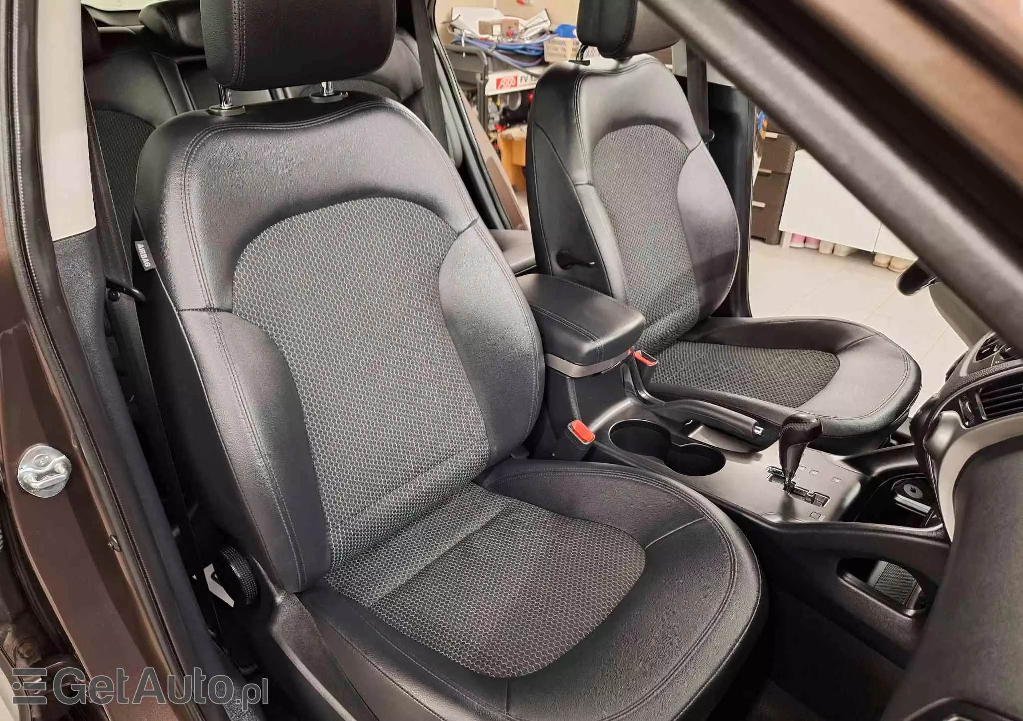 HYUNDAI Ix35 2.0 Premium 2WD