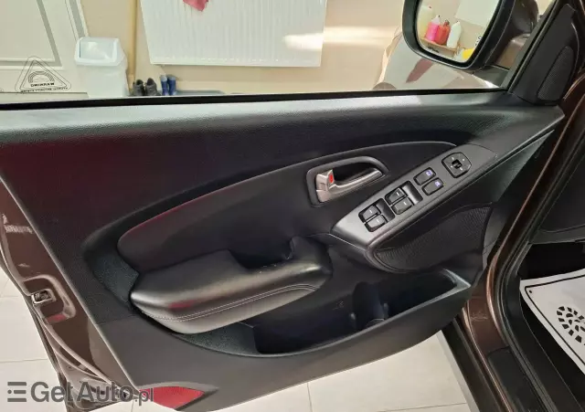HYUNDAI Ix35 2.0 Premium 2WD