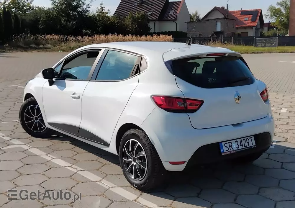 RENAULT Clio 1.2 16V 75 LIMITED