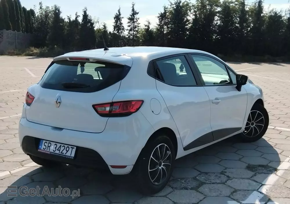 RENAULT Clio 1.2 16V 75 LIMITED