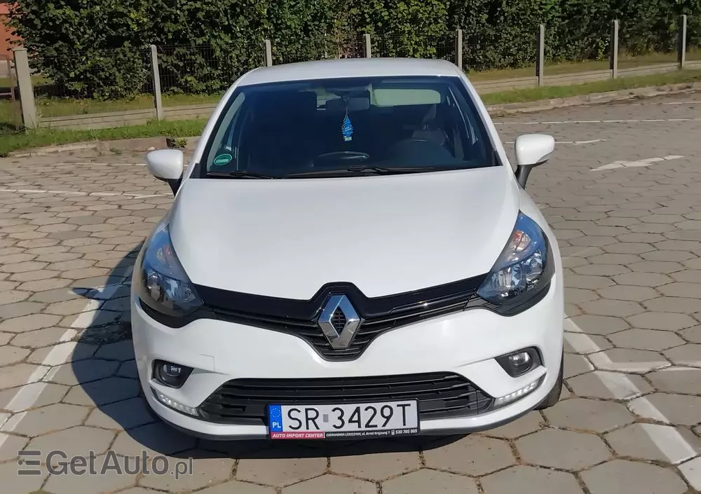 RENAULT Clio 1.2 16V 75 LIMITED