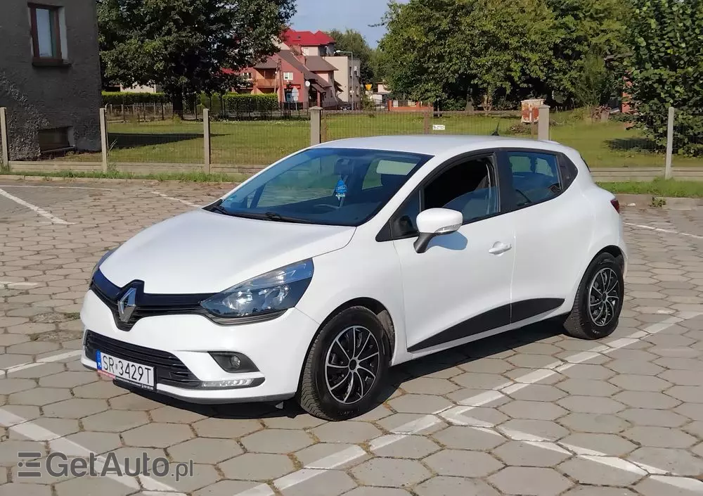 RENAULT Clio 1.2 16V 75 LIMITED