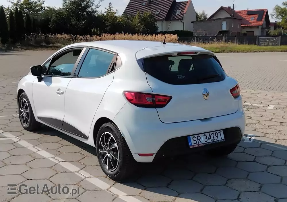 RENAULT Clio 1.2 16V 75 LIMITED