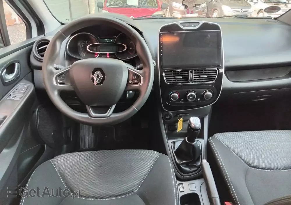 RENAULT Clio 1.2 16V 75 LIMITED