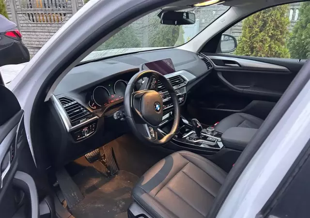 BMW X3 XDrive20i